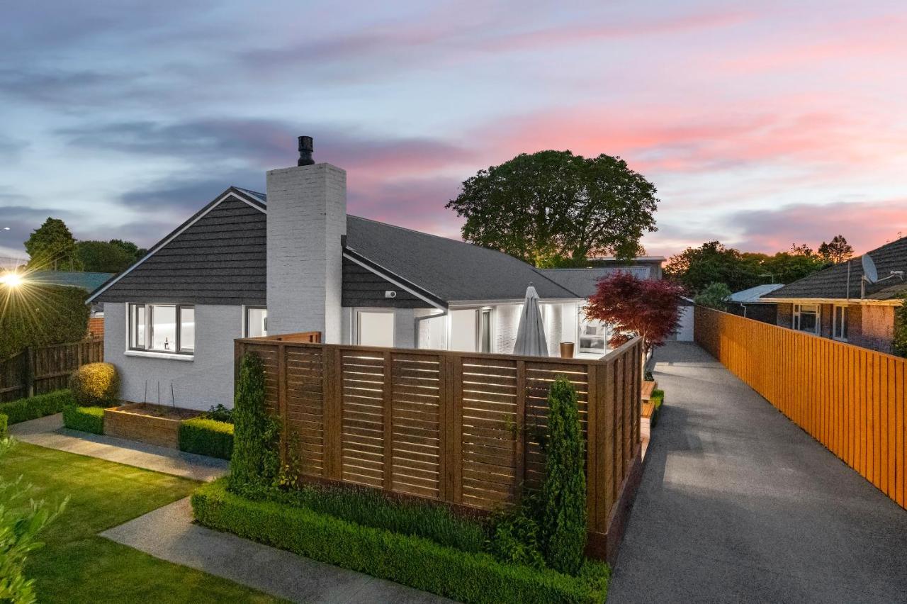 Family-Friendly, Home & Garden, 4Br, By Airport, Free Parking クライストチャーチ エクステリア 写真